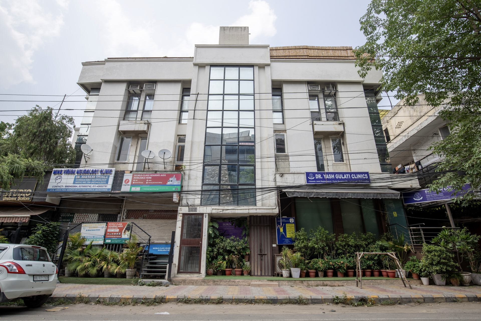 Velantra · Artistic 2BHK