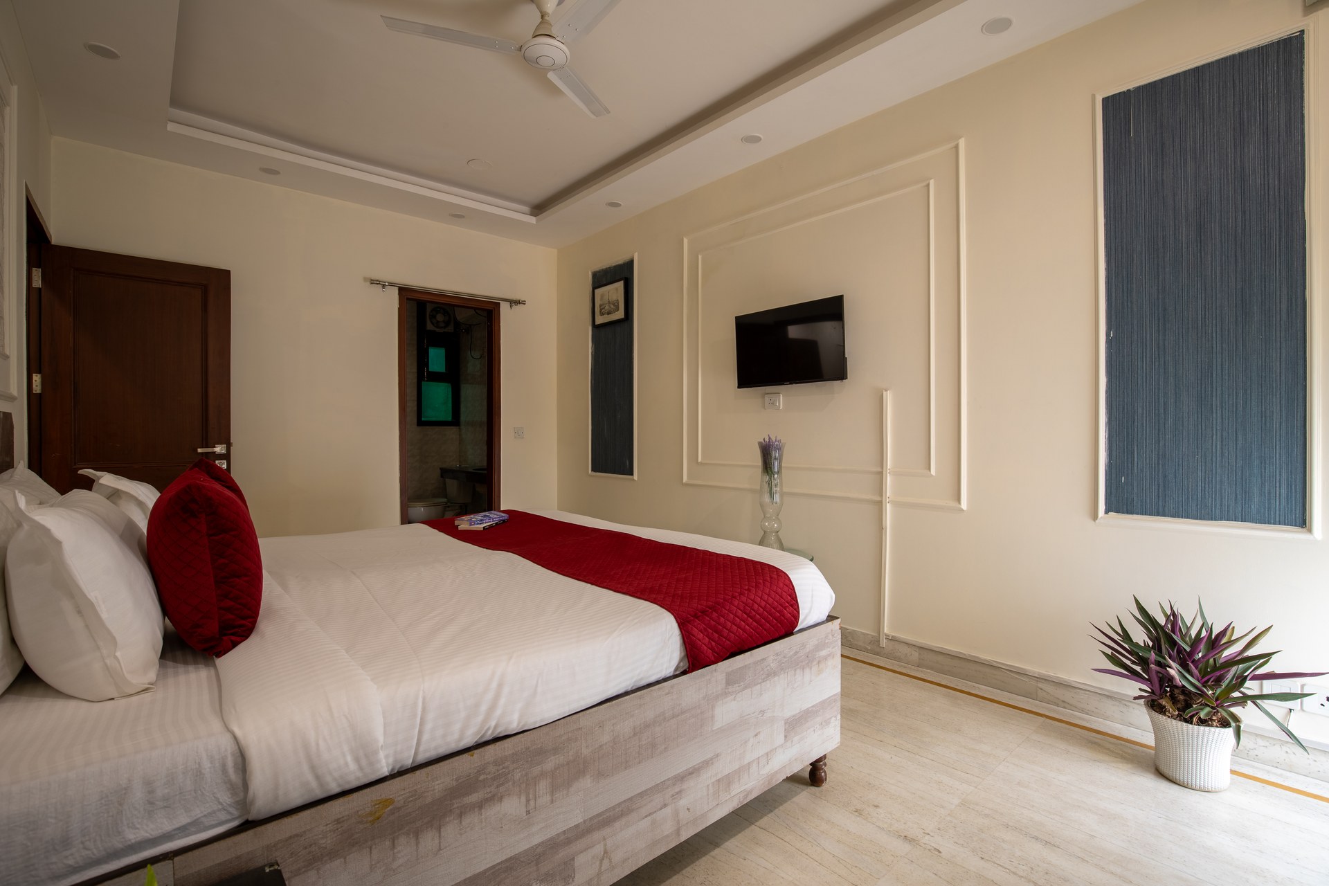 Velantra · Artistic 2BHK